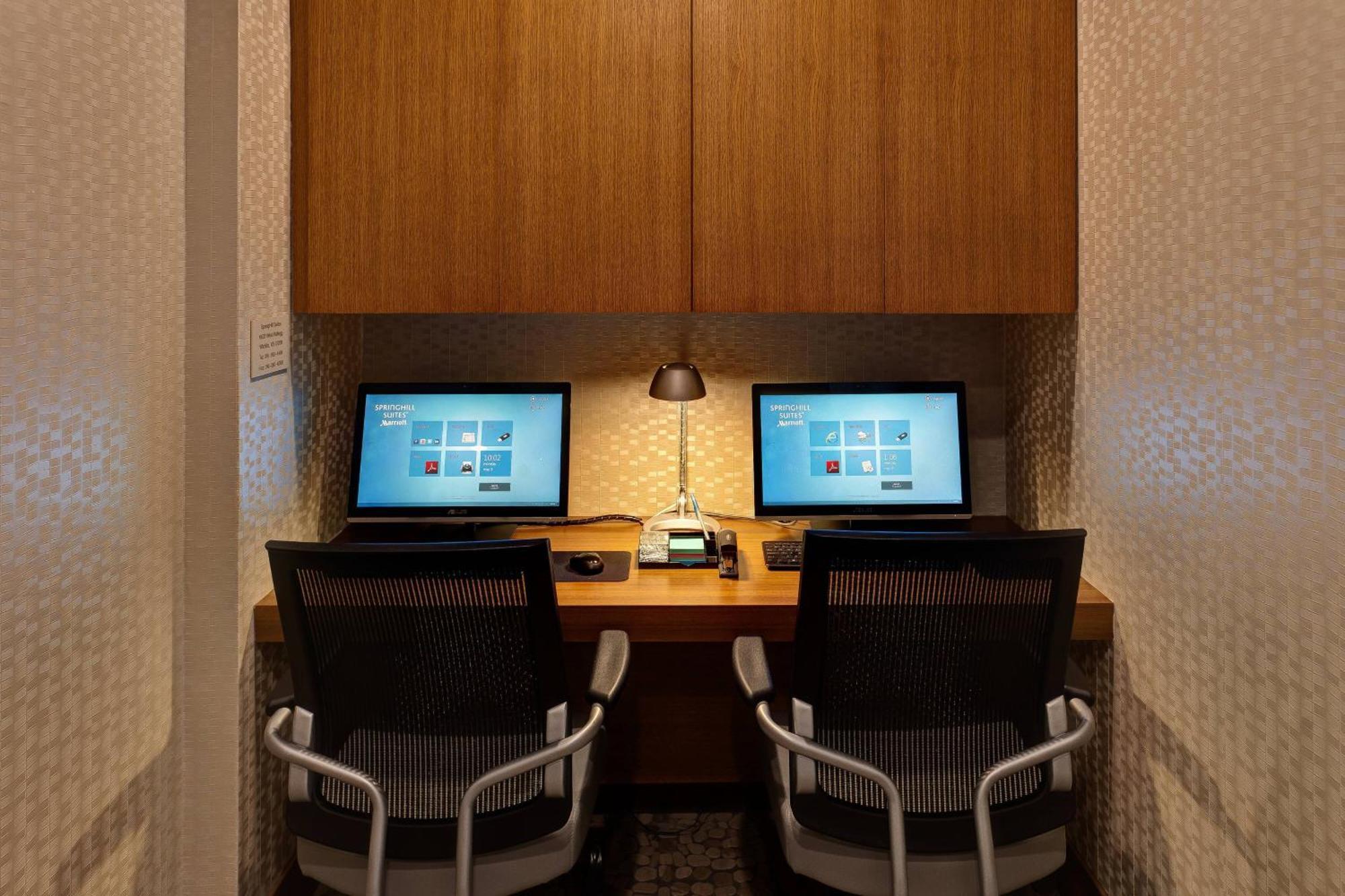 Springhill Suites By Marriott Wichita Airport Extérieur photo