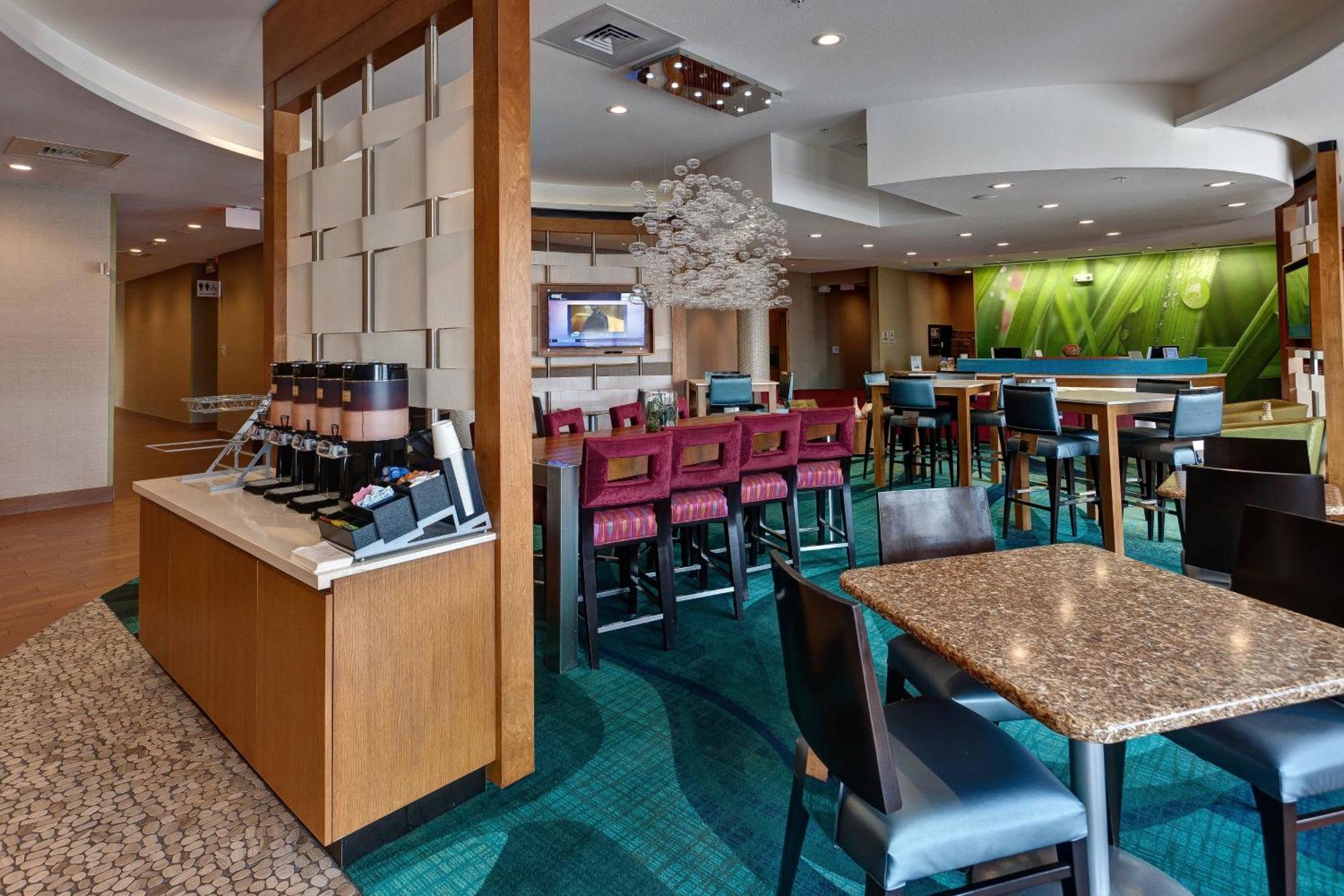 Springhill Suites By Marriott Wichita Airport Extérieur photo