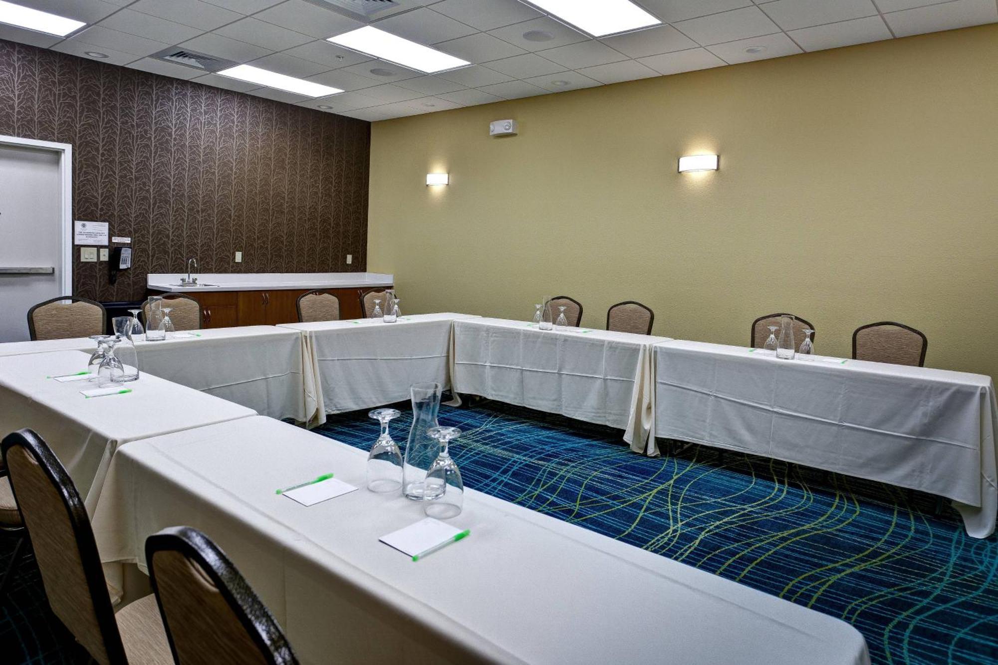 Springhill Suites By Marriott Wichita Airport Extérieur photo