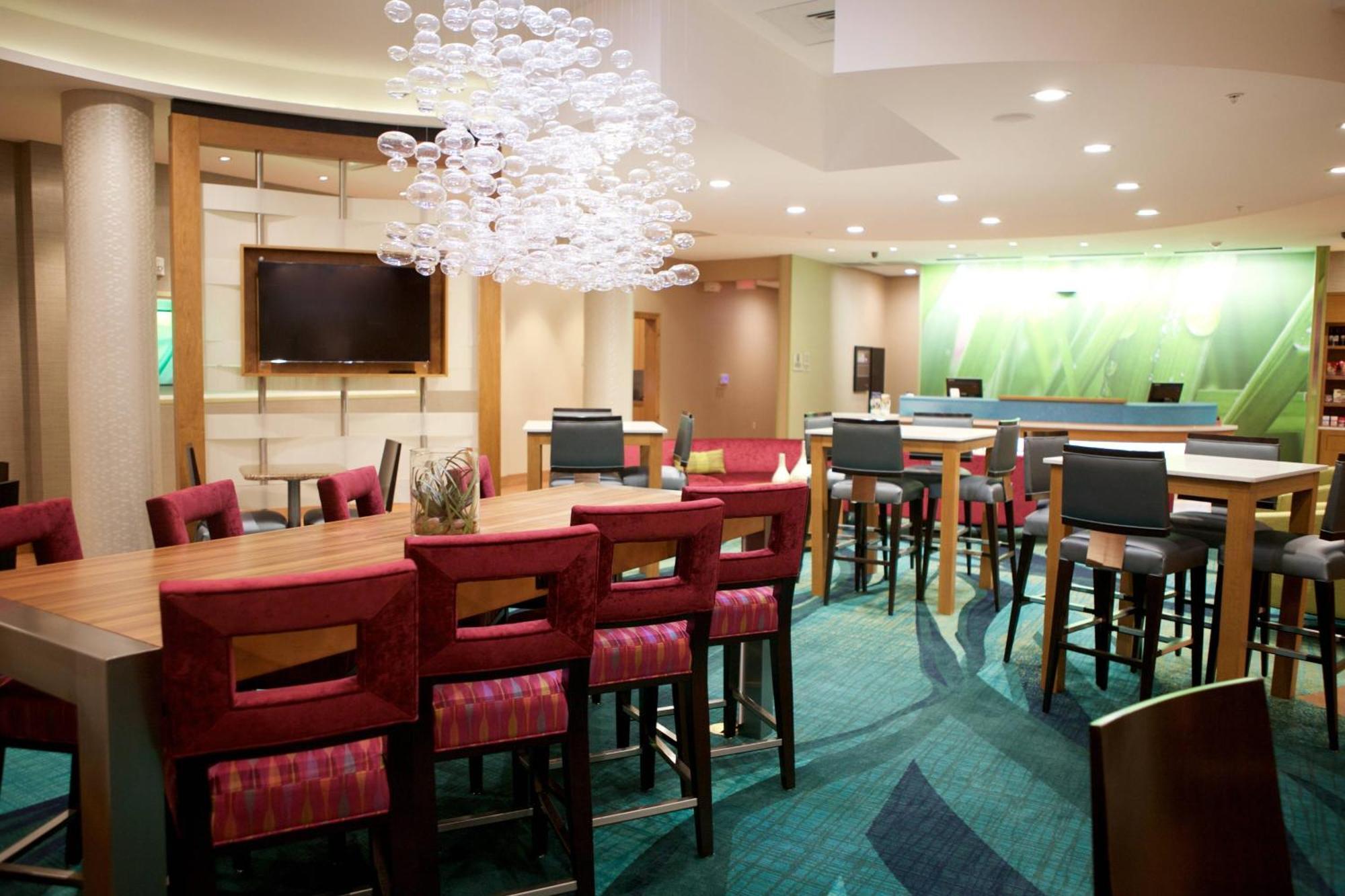 Springhill Suites By Marriott Wichita Airport Extérieur photo