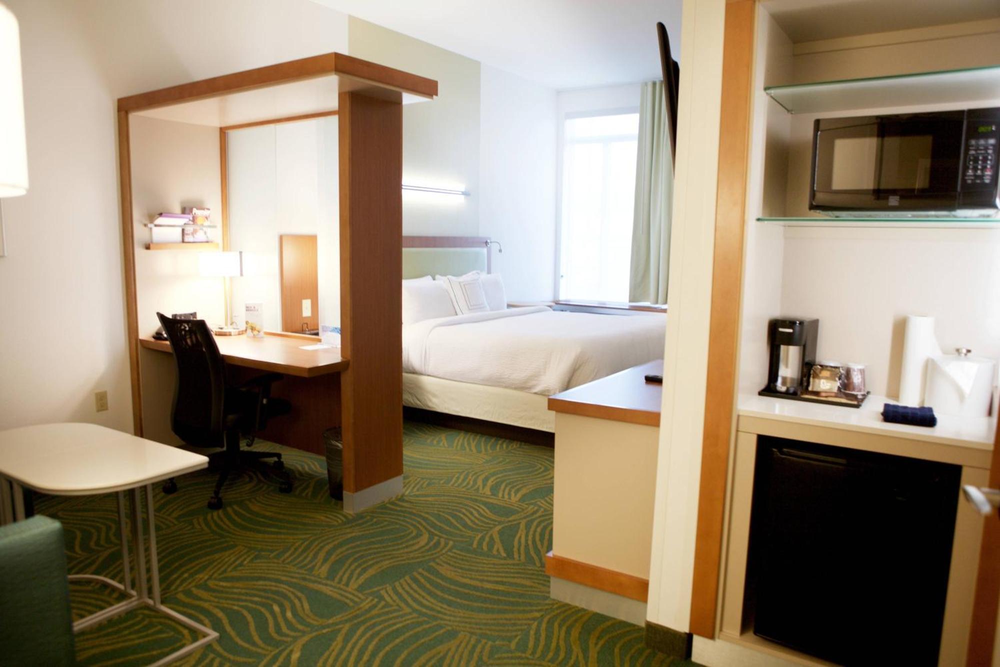 Springhill Suites By Marriott Wichita Airport Extérieur photo