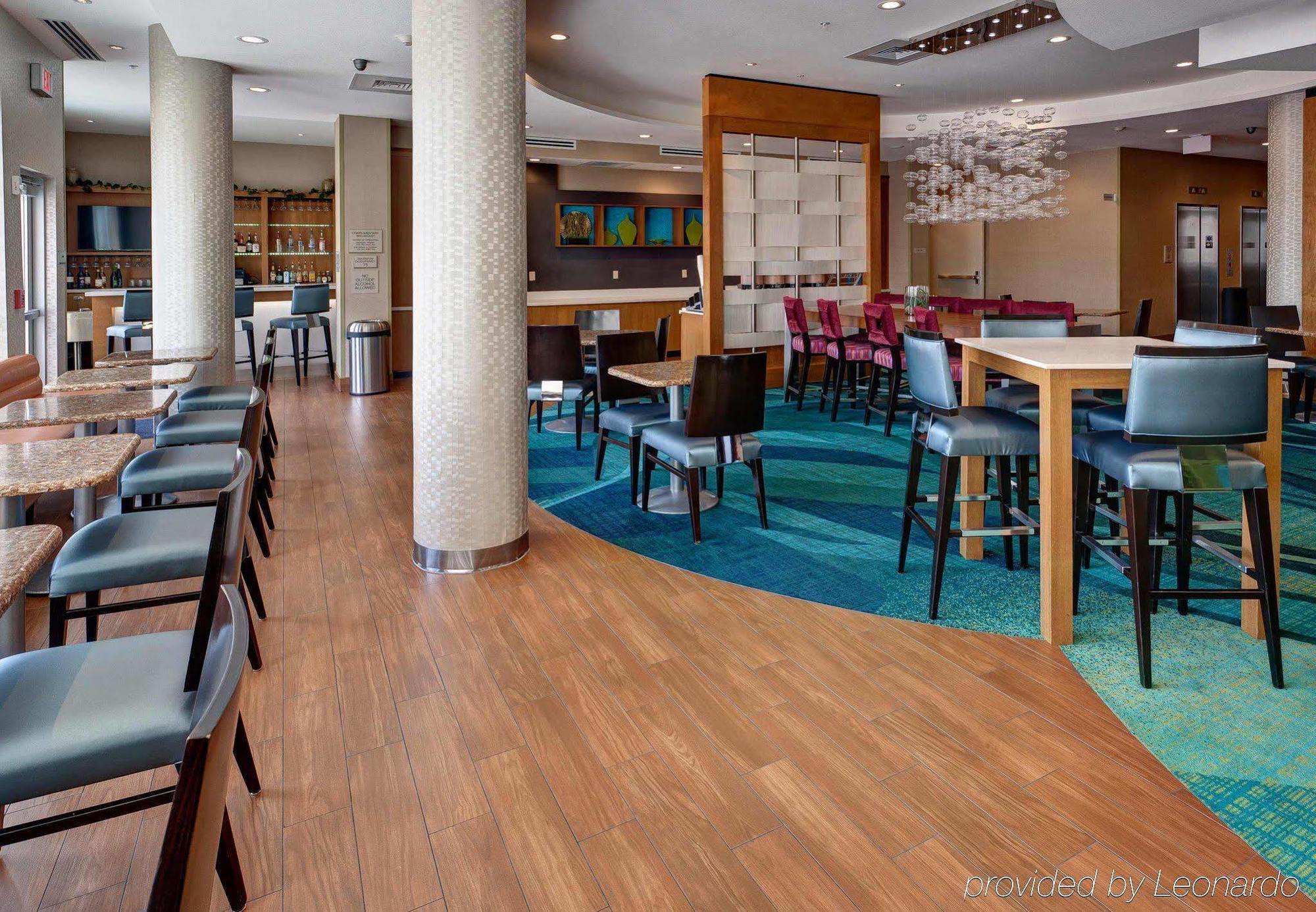 Springhill Suites By Marriott Wichita Airport Extérieur photo